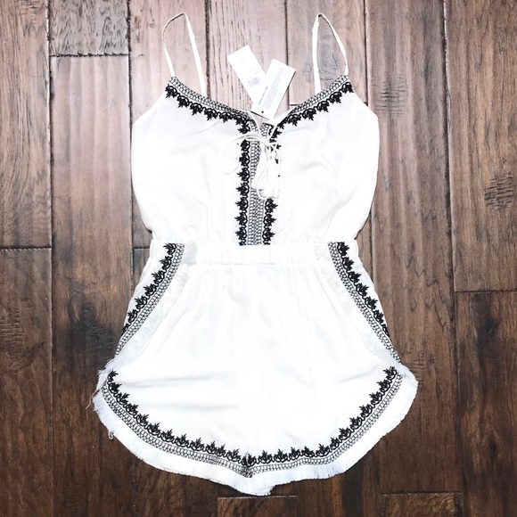 GUESS - white embroidered romper - Picture 4 of 8